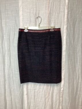 Escada Decadence Pencil Skirt; Size: 42